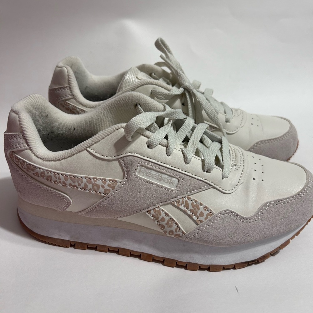 Reebok Women's White and Tan Sneakers SZ 7.5 Classic sneakers leopard print - Picture 4 of 7